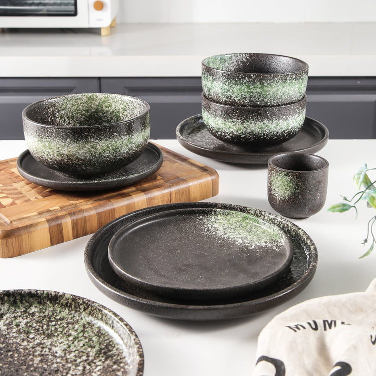 Aloha 16-Piece Green Stoneware Set
