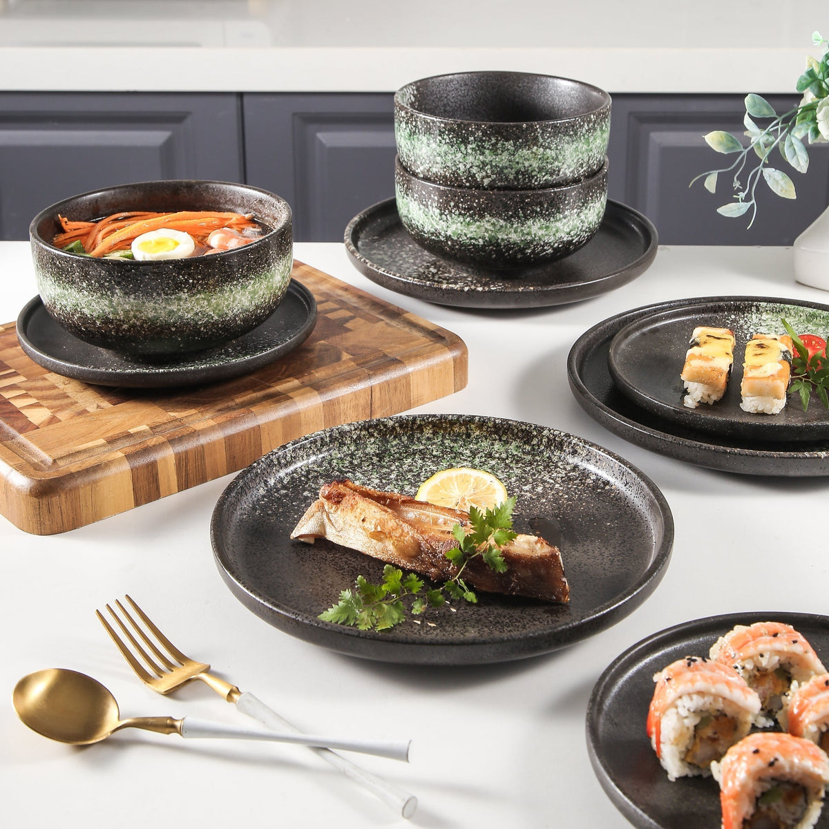 Aloha 16-Piece Green Stoneware Set